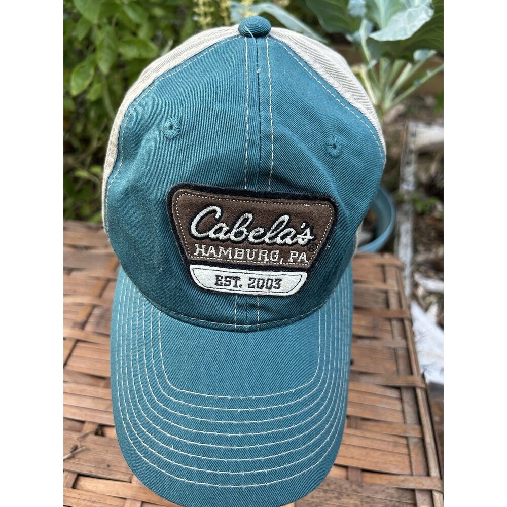 Cabela's Trucker Hat Men's OSFA Snapback Baseball Cap Turquoise/Tan Patch Logo